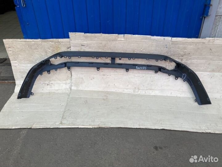 Юбка бампера передняя Toyota Rav4 50 2018-Н.в