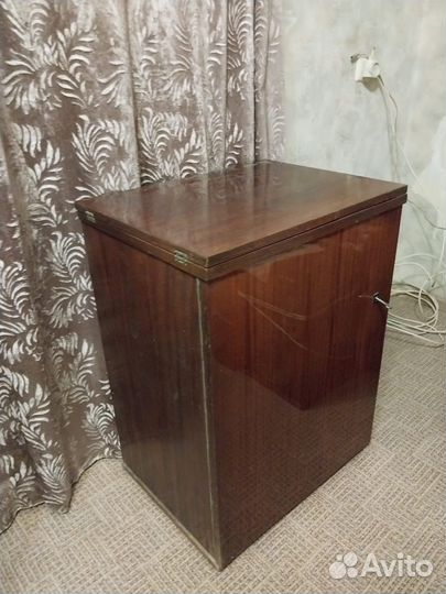 Швейная машина Чайка 3