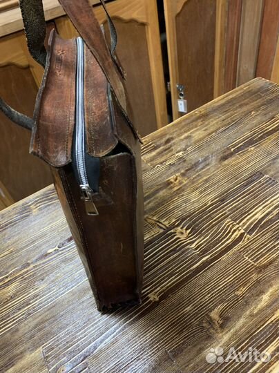 Сумка кожаная женская ручной работы