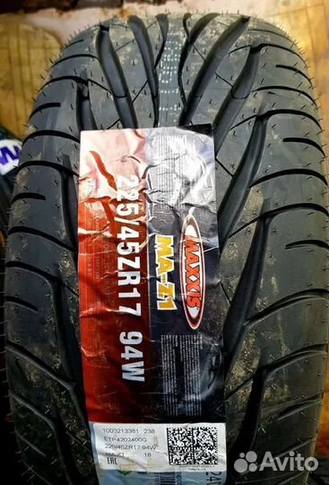 Maxxis Victra MA-Z1 225/45 R17 94W