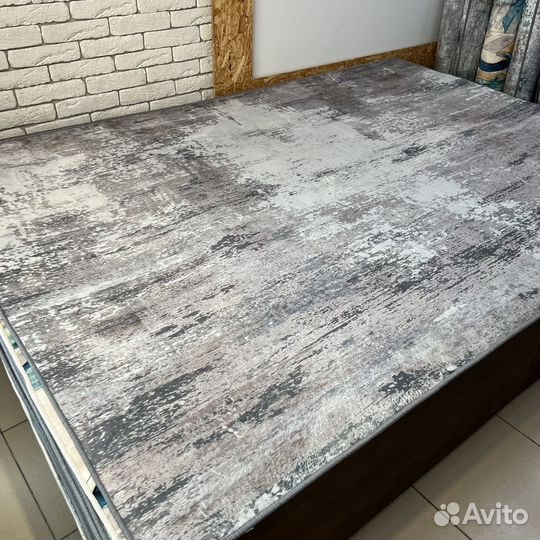 Современный ковер в гостинную в спальню