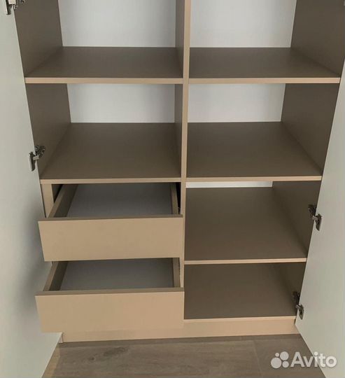 Встроенный шкаф