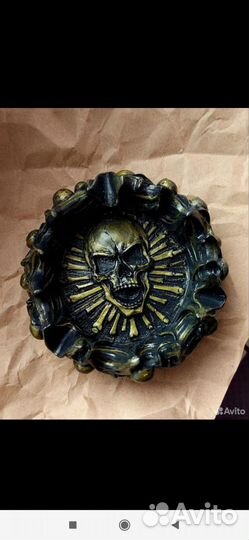 Пепельница череп из гипса