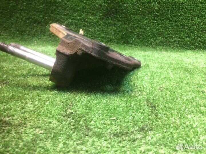 Кронштейн двигателя правый передний правый