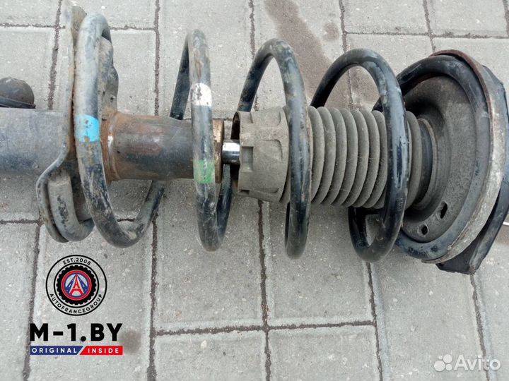 Стойка амортизатора переднего правого Peugeot 306 0