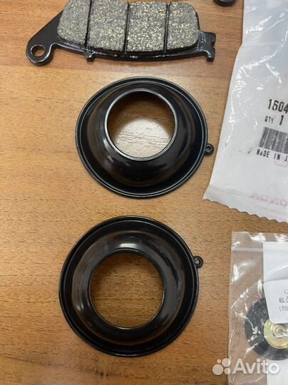 Запчасти от Honda VRX400