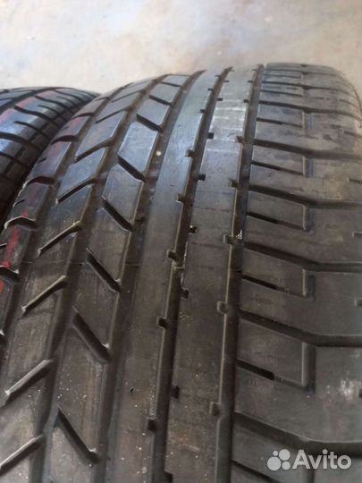 Pirelli P Zero 235/50 R17