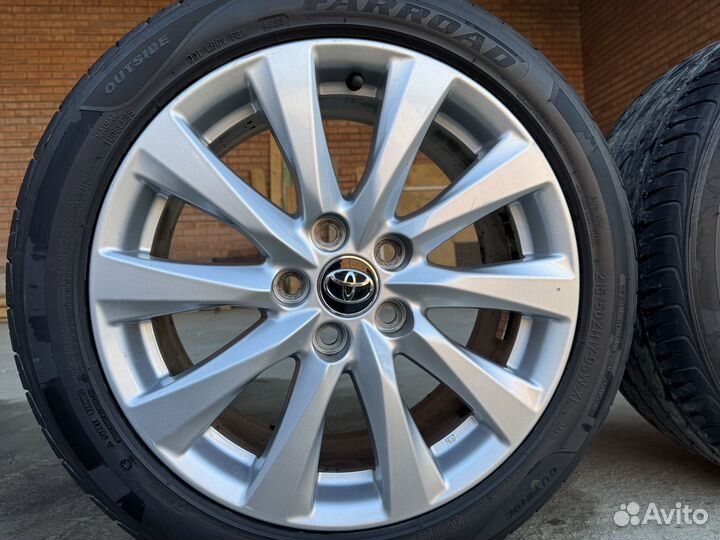 Колеса на toyota corolla r 17 летние оригинал