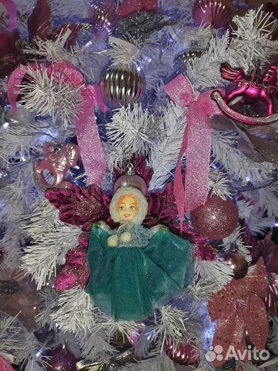 Ватная ёлочная игрушка, девушка в зелёном платье