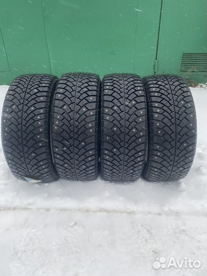 Bfgoodrich G-Force Stud 225/50 R17 98Q