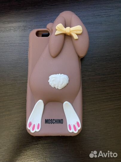 Чехол на iPhone