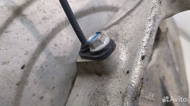 Ступица (кулак, цапфа) левая задняя Chevrolet Malibu 2018