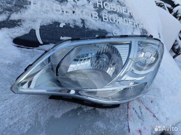 Фара передняя левая Ssangyong Actyon New G20D 2.0
