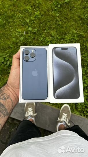 iPhone 15 pro max 256gb sim esim