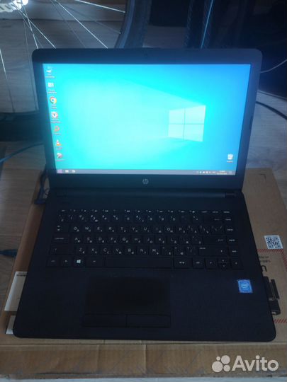 Ноутбук HP 14-bs000ur