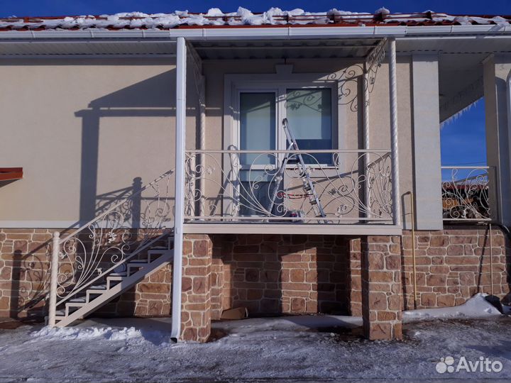 Крыльцо.перильное ограждения