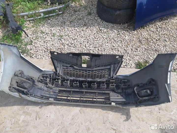 Бампер передний Kia Rio 3