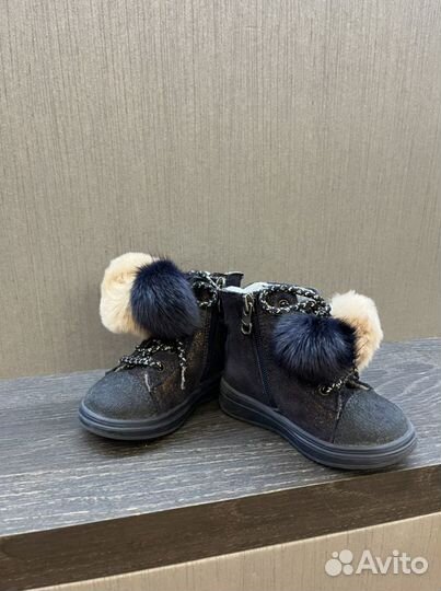 Ботинки на девочку 21 размер