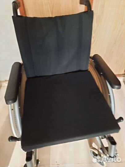 Коляска инвалидная