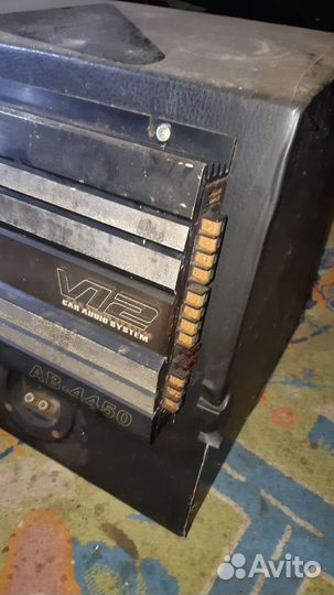 Сабвуфер с усилком