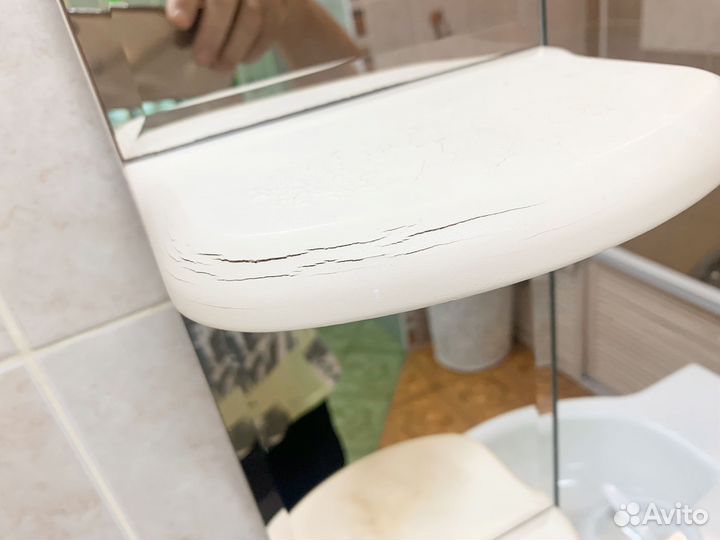 Тумба для ванной с раковиной и зеркалом