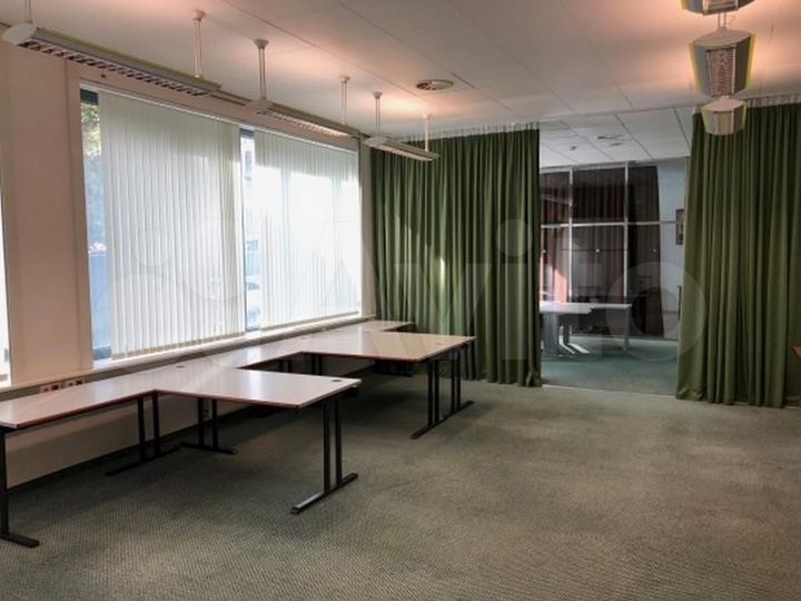 Сдам офисное помещение, 238 м²