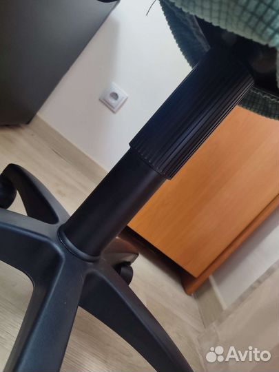 Компьютерное кресло