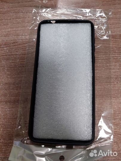 Продам чихол бампер для ZTE Blade 20 Smart