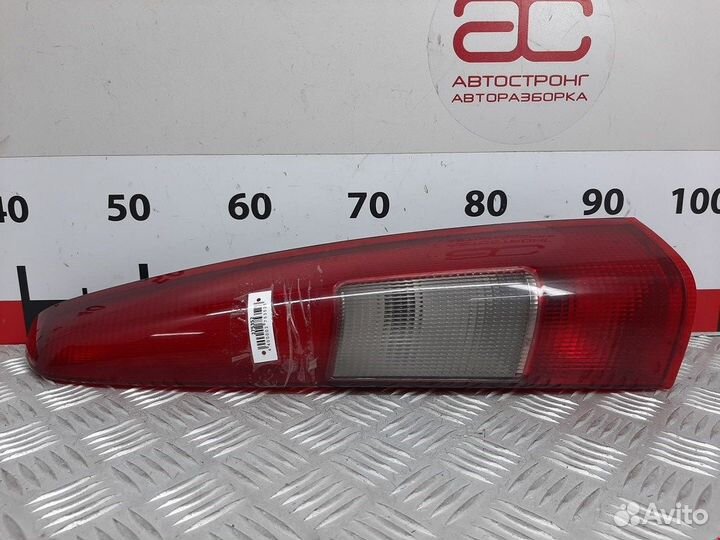 Фонарь задний для Volvo V70 2 9483689