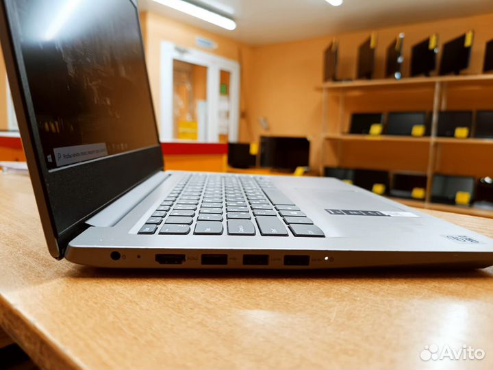 Lenovo 14IML05 i3/SSD256гб/8гб/Гарантия