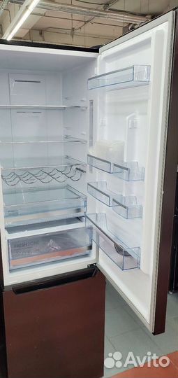 Новый холодильник Thomson.Витринный.Гарантия мвиде