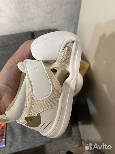 Сандалии по типу dr kong