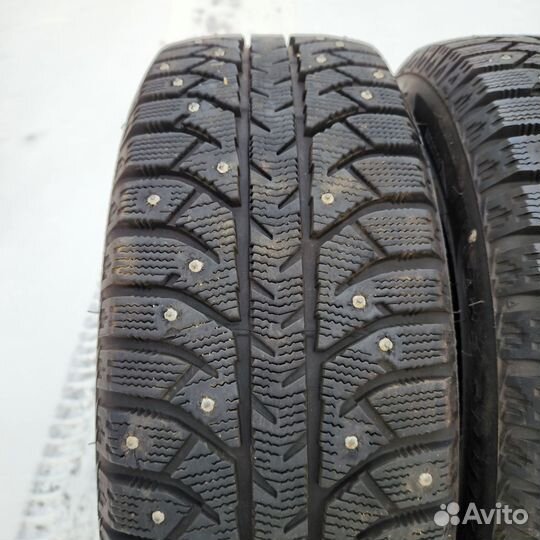 Bridgestone Ice Cruiser 7000S 185/60 R15 84T