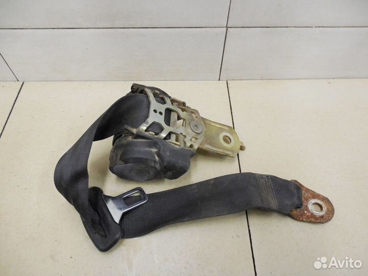 Ремень безопасности Avensis I 1997-2003