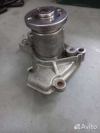 Помпа Huyndai Sonata 2.0 beta (g4gc)