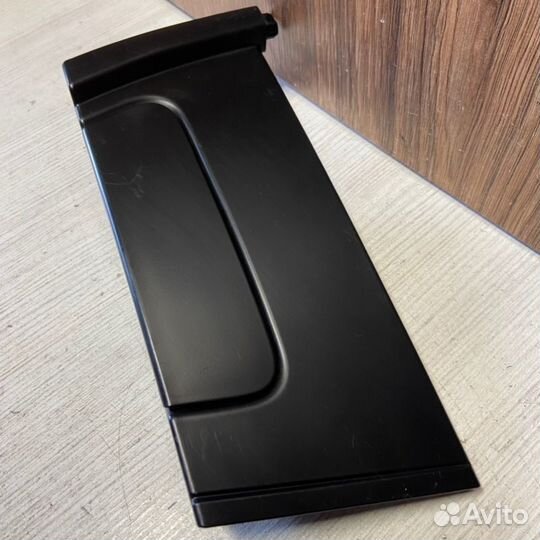 Ручка двери задняя левая Honda Vezel RU1