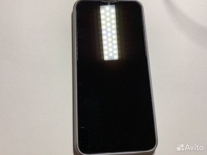 Samsung Galaxy M20, 4/64 ГБ