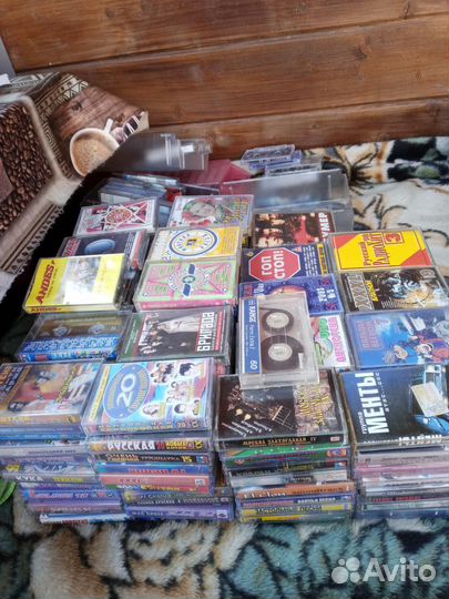 Аудиокассеты с записью