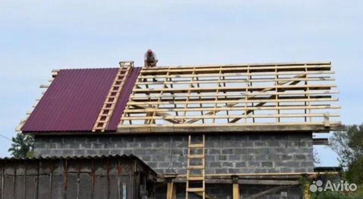 Бригада строителей