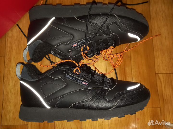 Кроссовки зимние Reebok