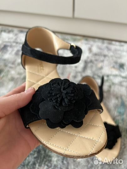 Босоножки для девочки