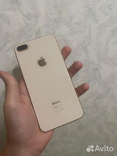 Телефон iPhone 8 plus 64
