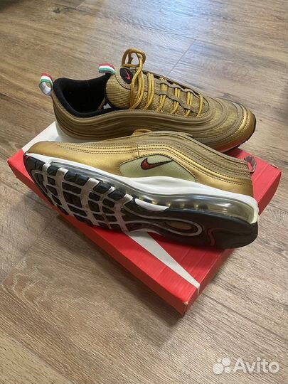 Nike air max 97 «metallic gold»