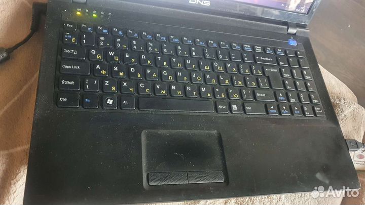 Ноутбук DNS w258elq
