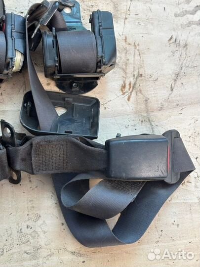 Ремень безопасности задний Rover 200 хэтчбек