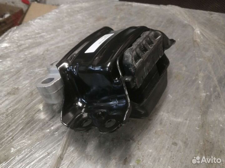 Опора подушка двигателя кпп vw tiguan 2