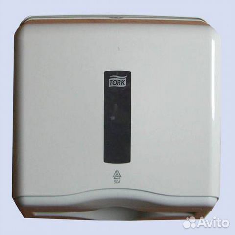 Диспенсер для бумажных полотенец tork