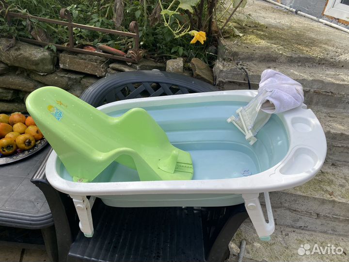 Детская ванночка для купания складная