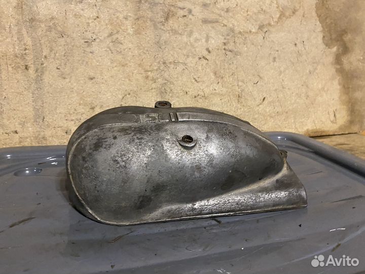 Правая крышка картера Ковровец к-175