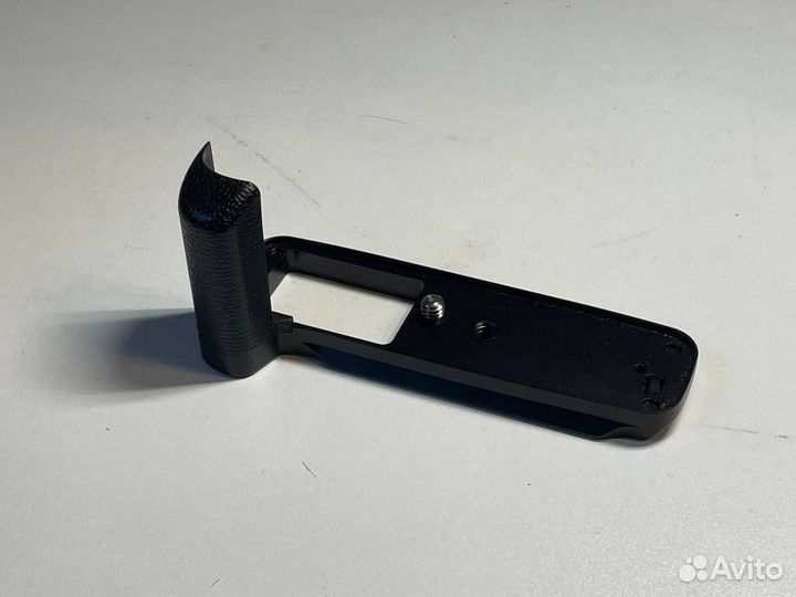 Fujifilm X-E3 + XF 27mm f/2.8 + Хват Meike MK-XE3G